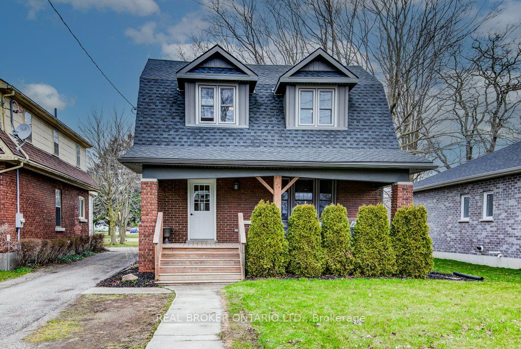 307 Elizabeth St