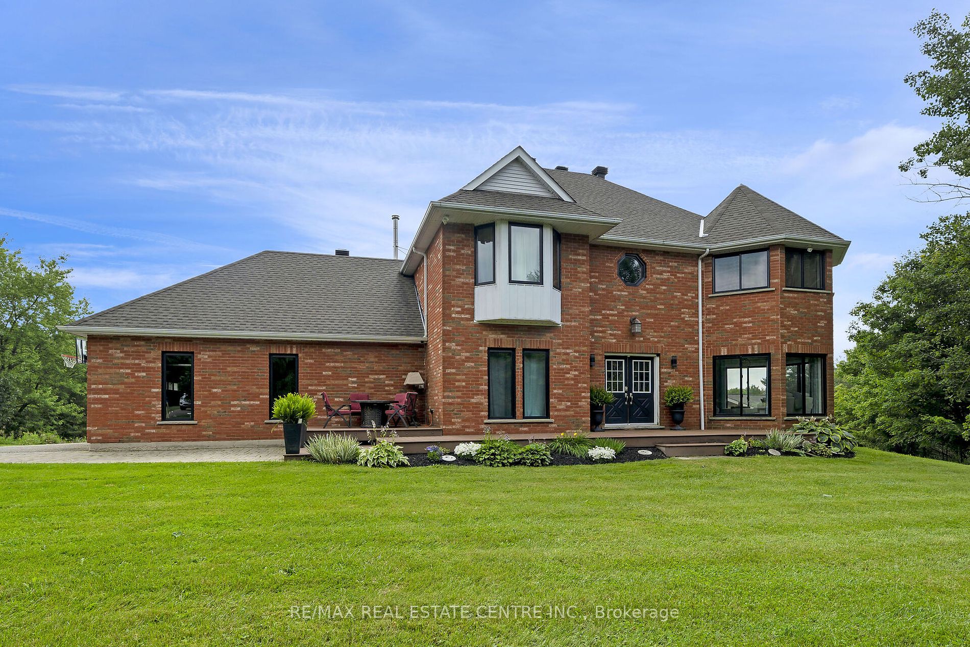 9343 Wellington 22 Road