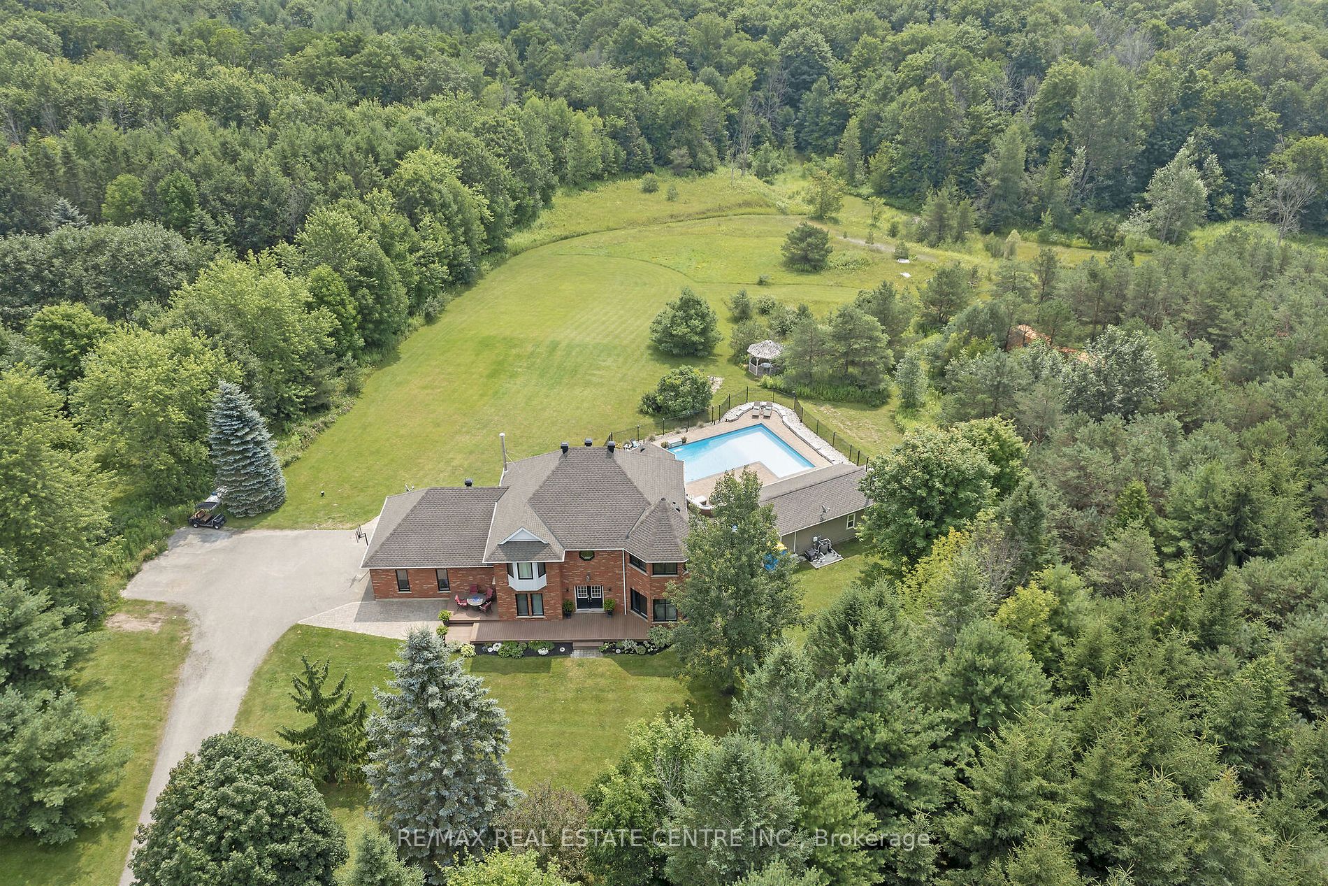 9343 Wellington 22 Road