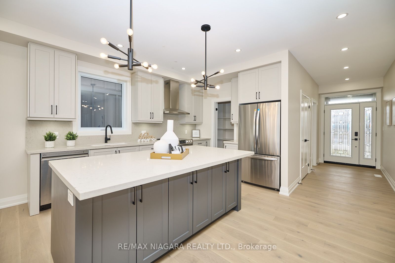 4229 Manson Lane
