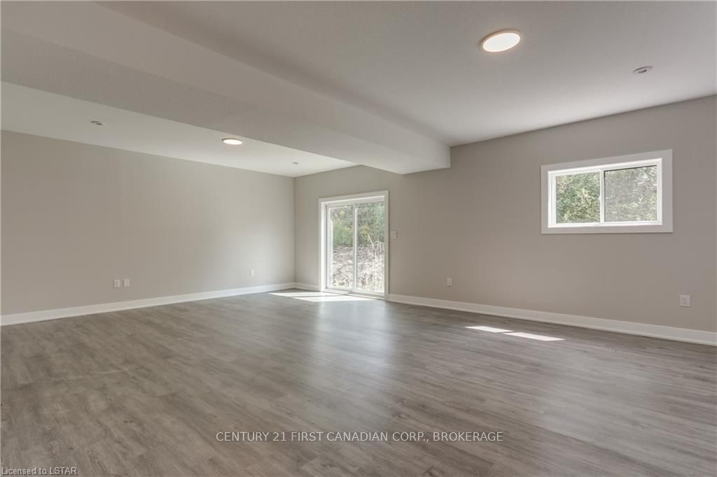297 WHITING Street #5