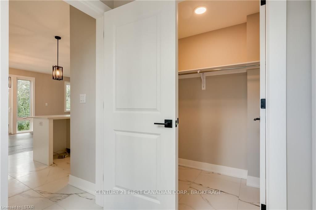 297 WHITING Street #5