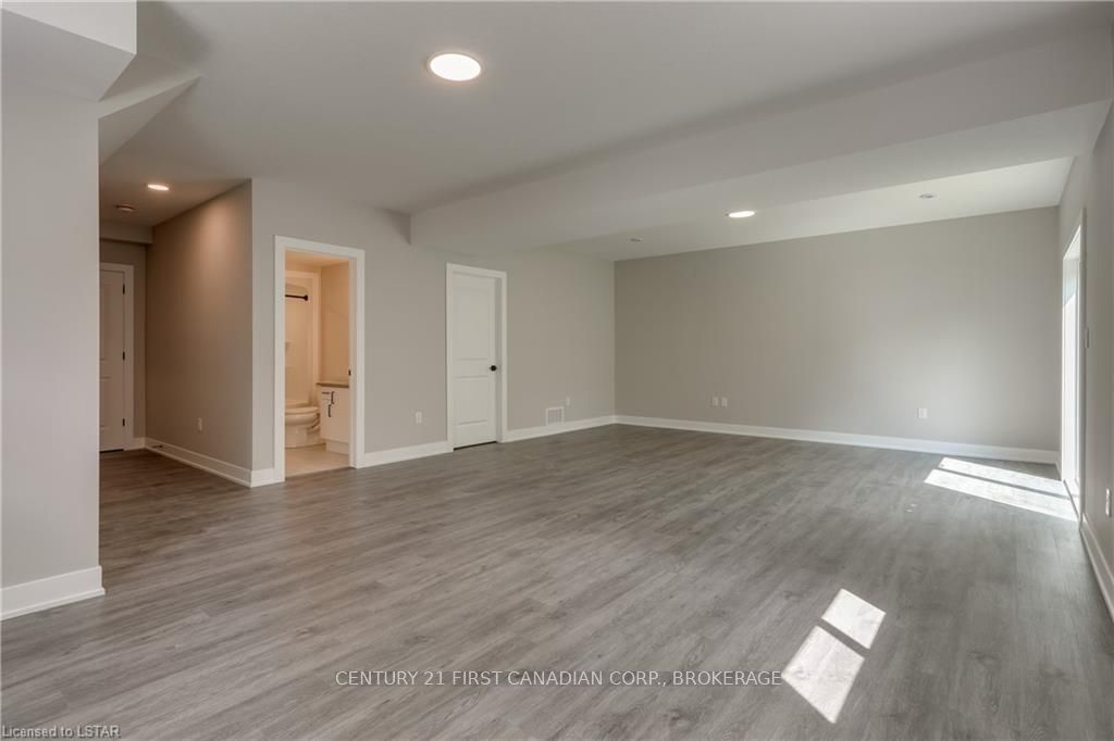 297 WHITING Street #5