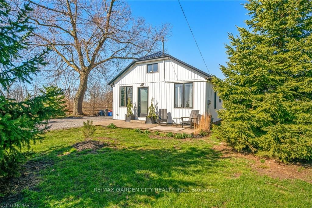 1368 Lorraine Road