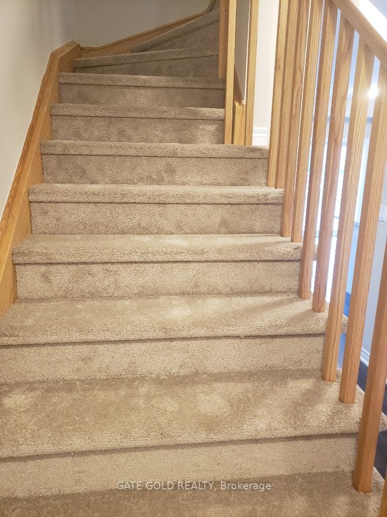 30 Mia Dr, #10