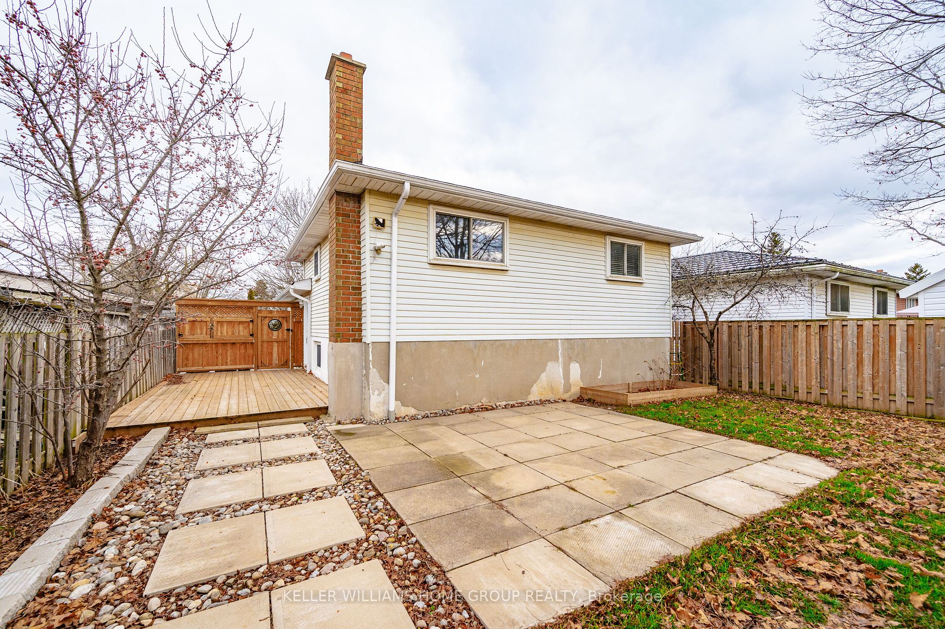 369 West Acres Drive