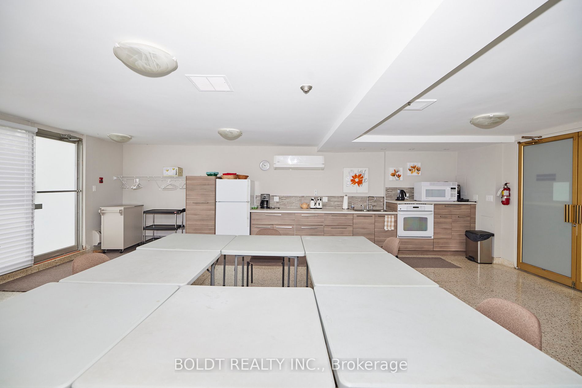 15 Towering Heights Boulevard #1204