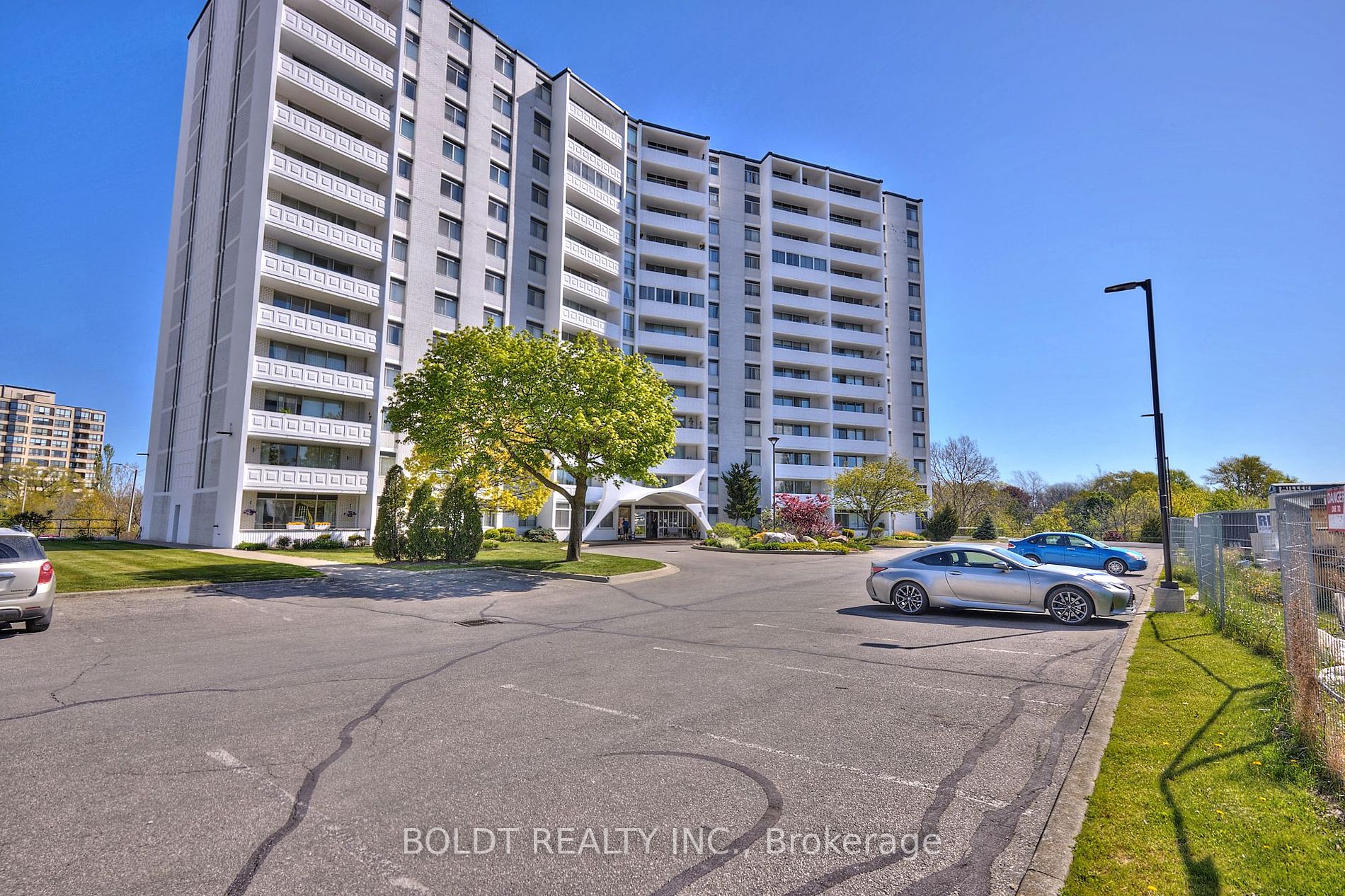 15 Towering Heights Boulevard #1204