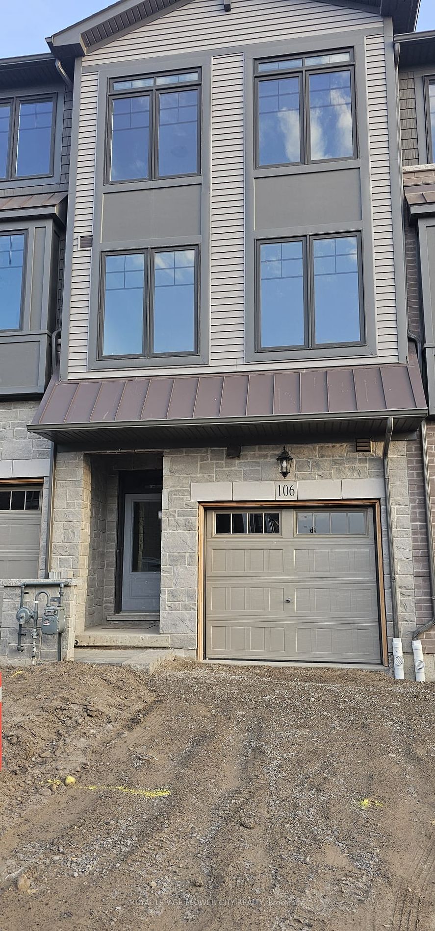 10 Birmingham Dr, #106