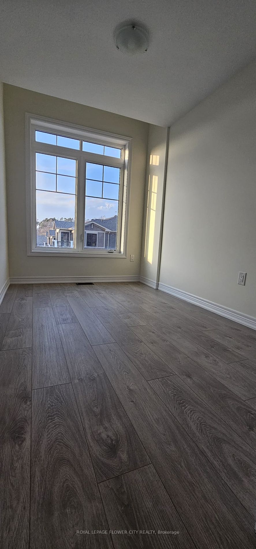 10 Birmingham Dr, #106