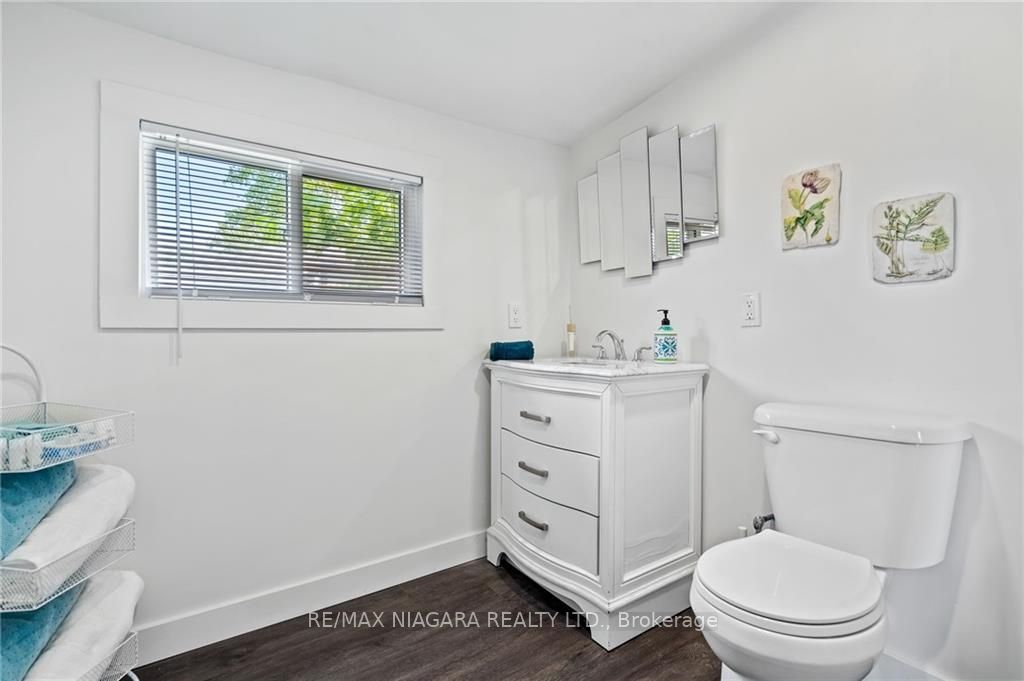 377 Cambridge Road W