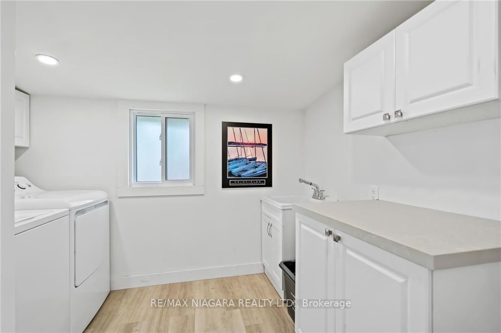 377 Cambridge Road W