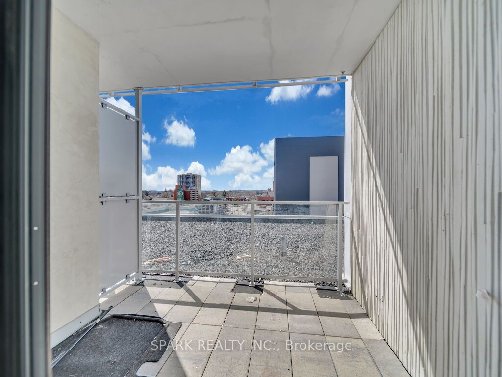 60 Frederick Street, #712