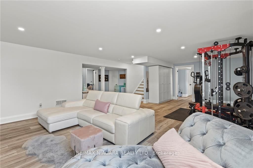 2341 Terravita Dr