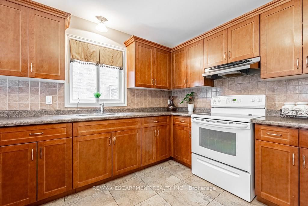 135 Theodore Dr