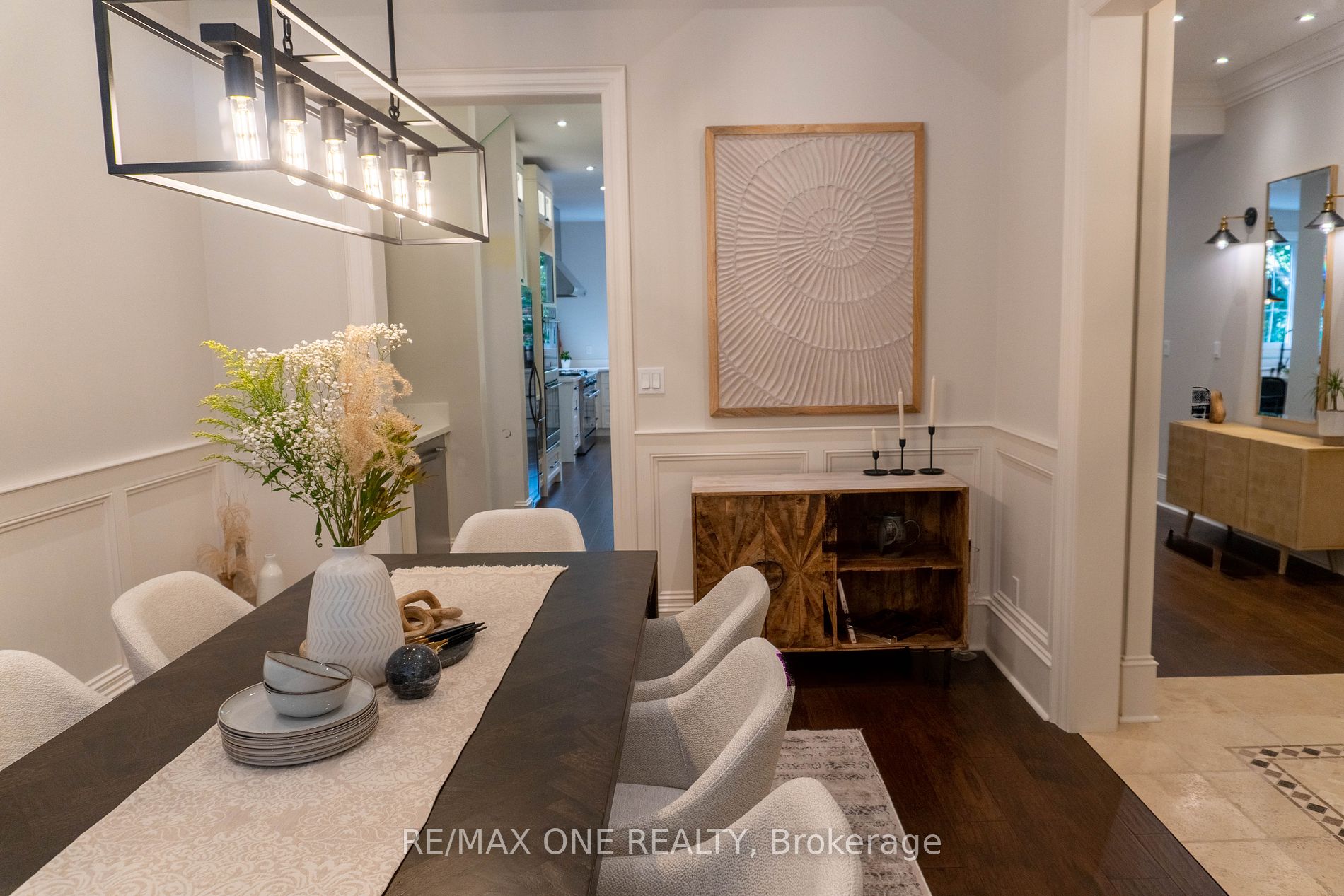 64 Ravina Cres