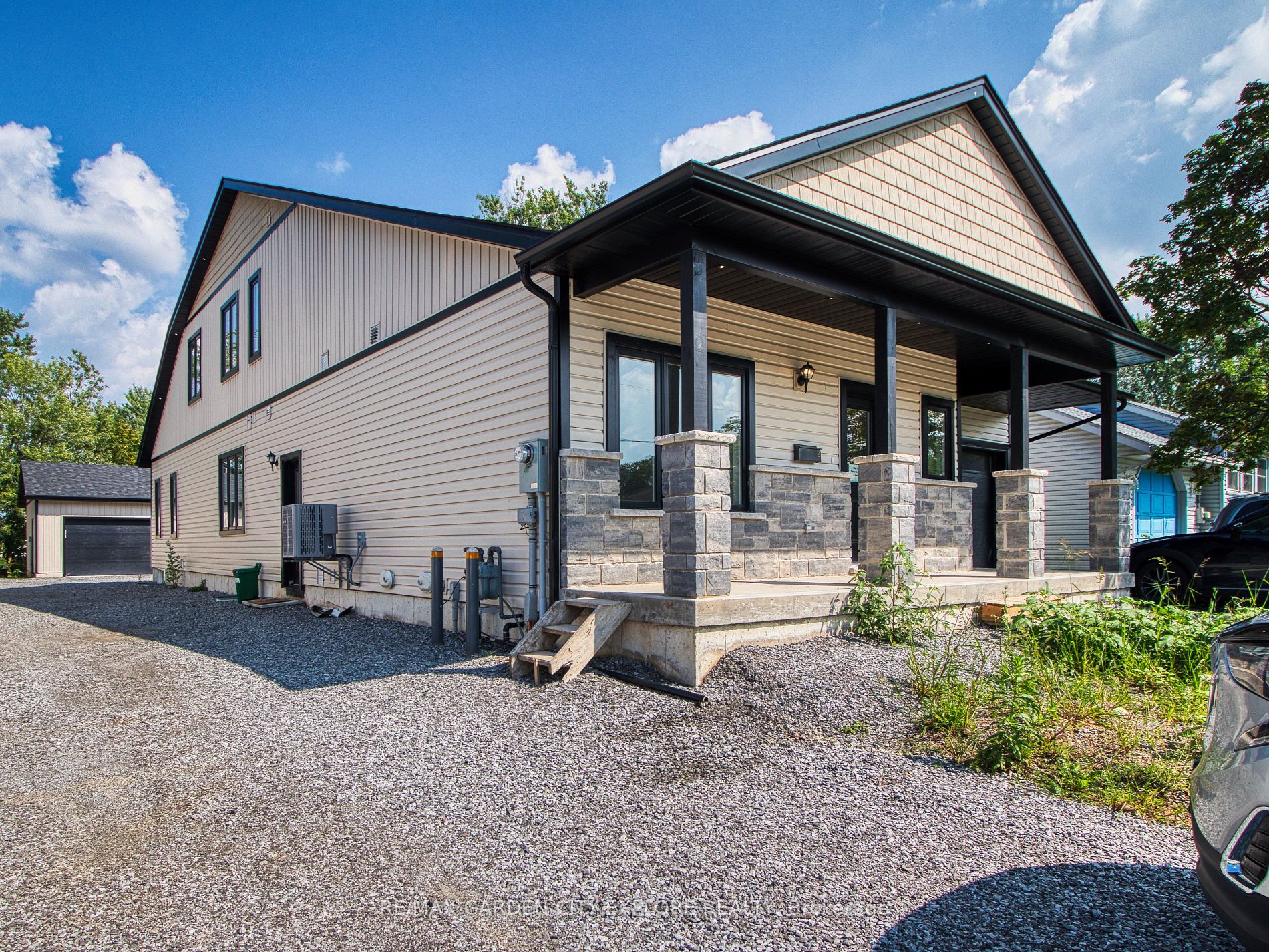 13 Valley Rd, #3-Upper