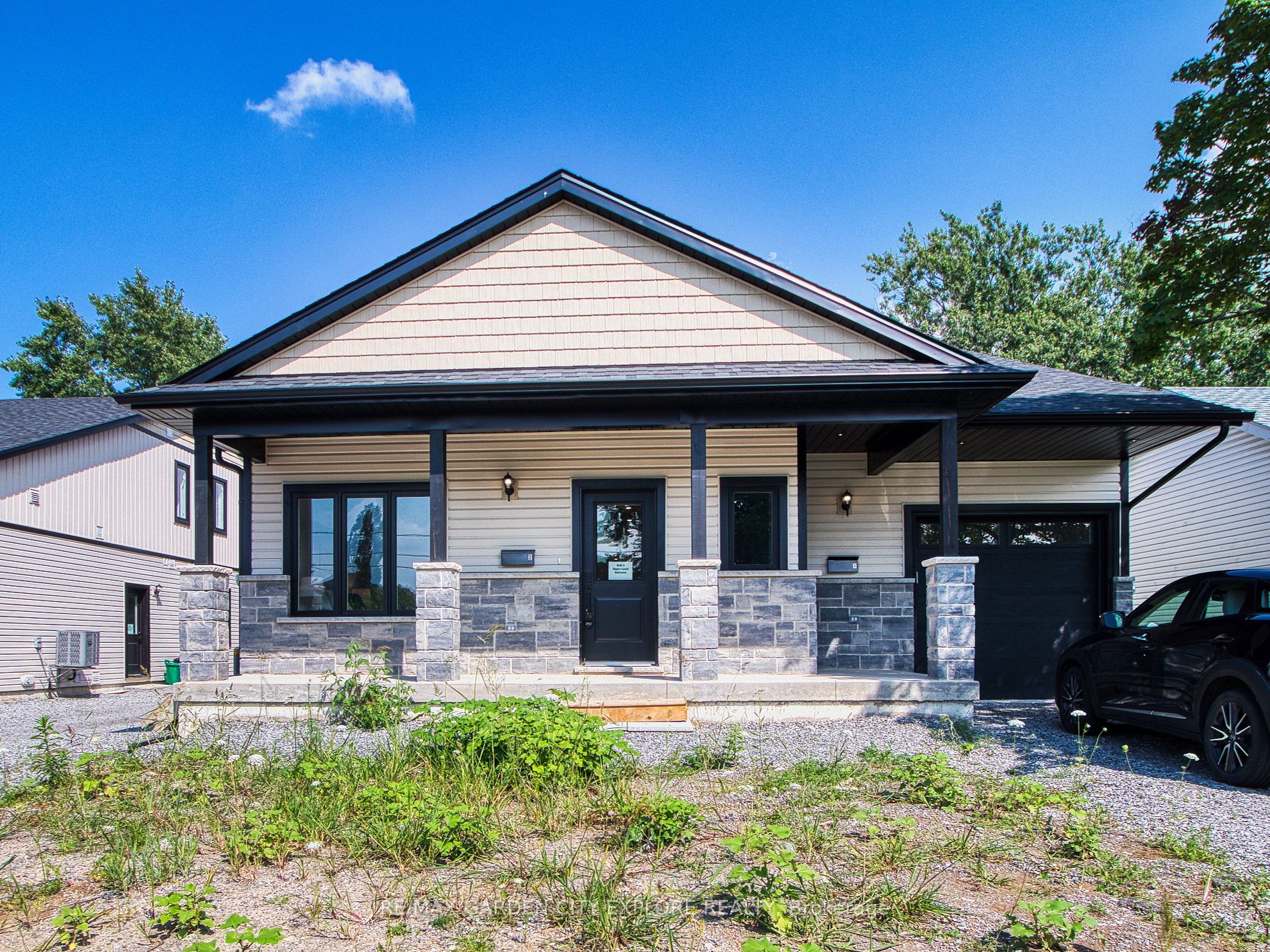 13 Valley Rd, #3-Upper