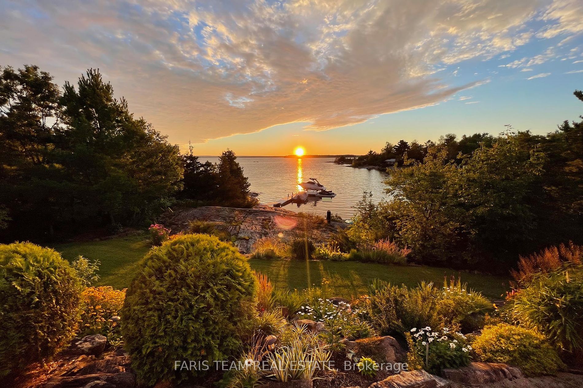 220 Kamenni Bay Road