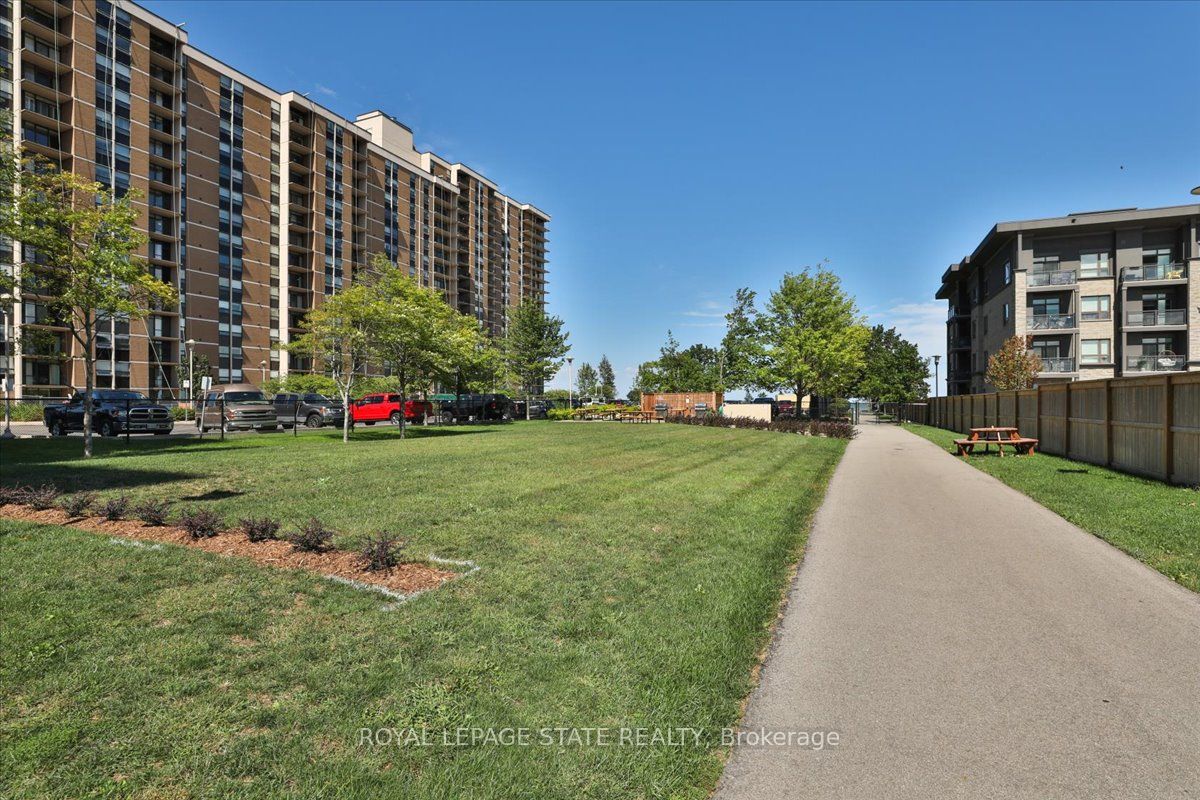 301 Frances Avenue, #404