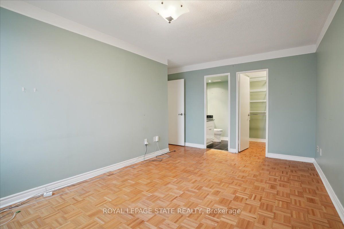 301 Frances Avenue, #404