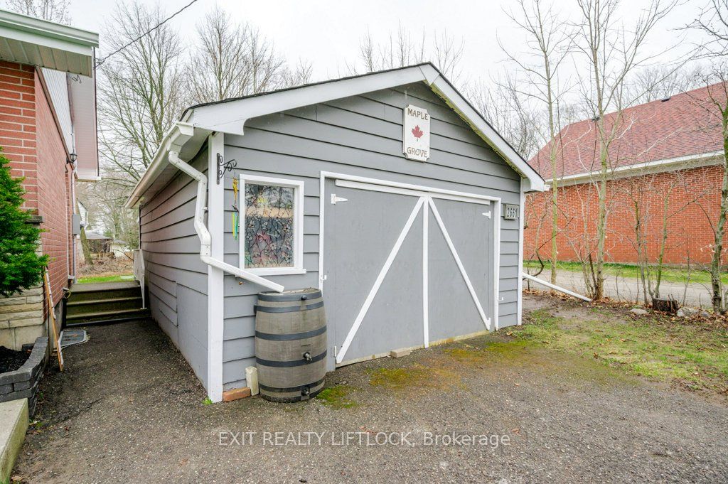 2661 Maple Grove Road