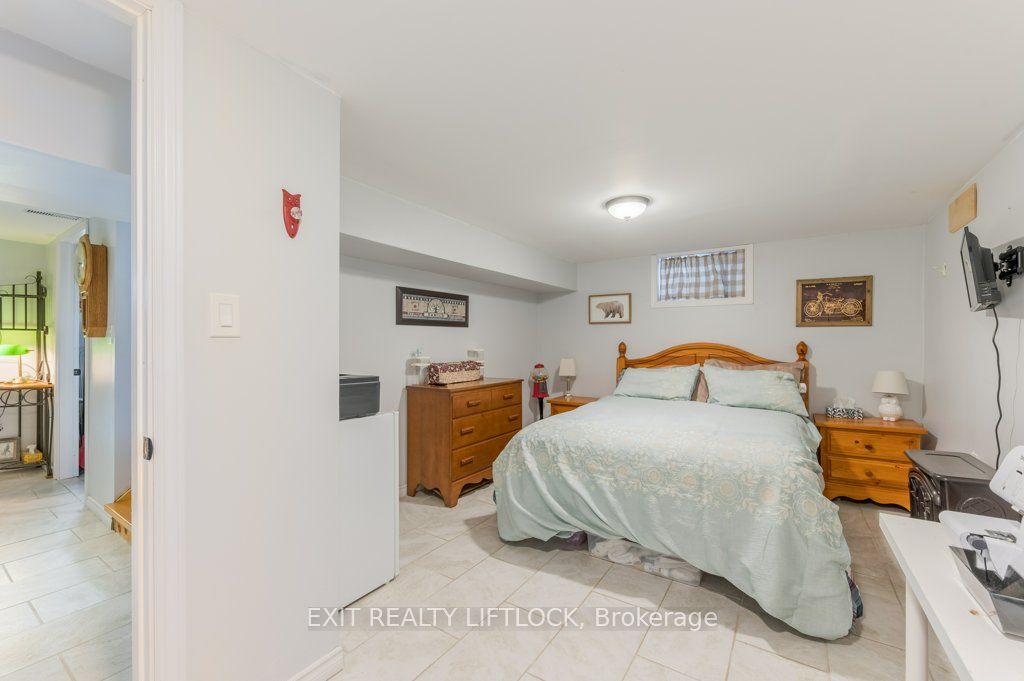 2661 Maple Grove Road