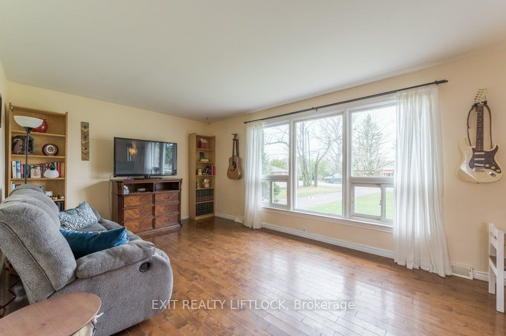 2661 Maple Grove Road