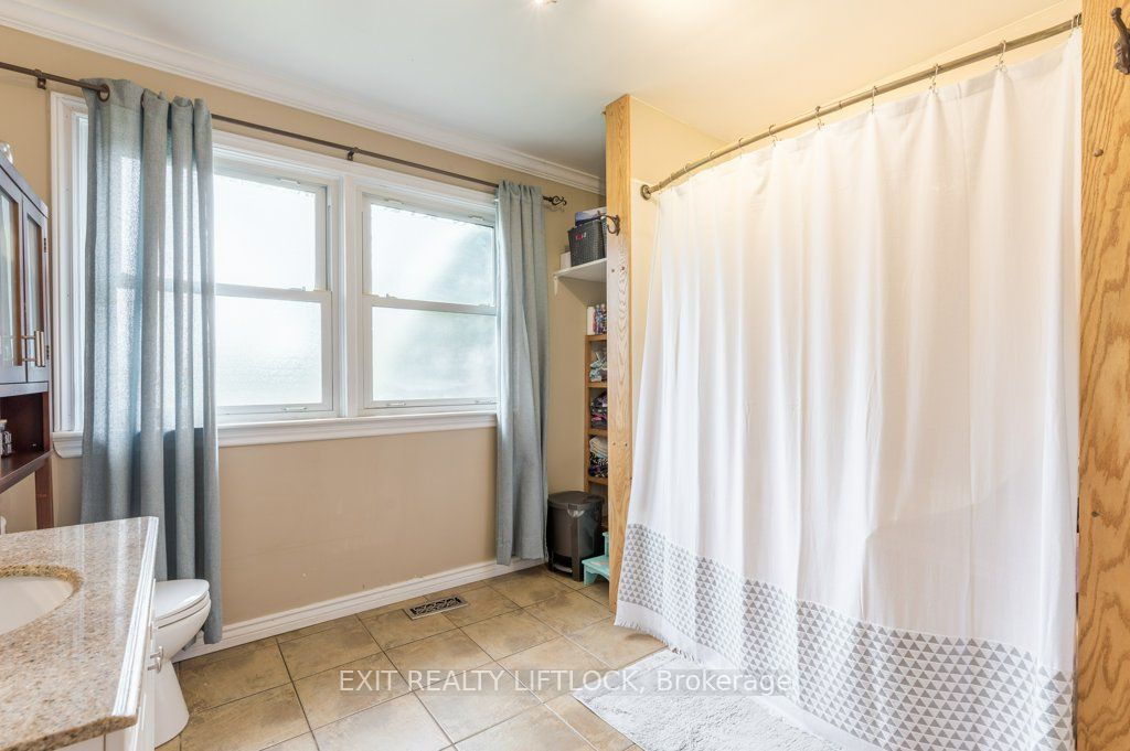 2661 Maple Grove Road