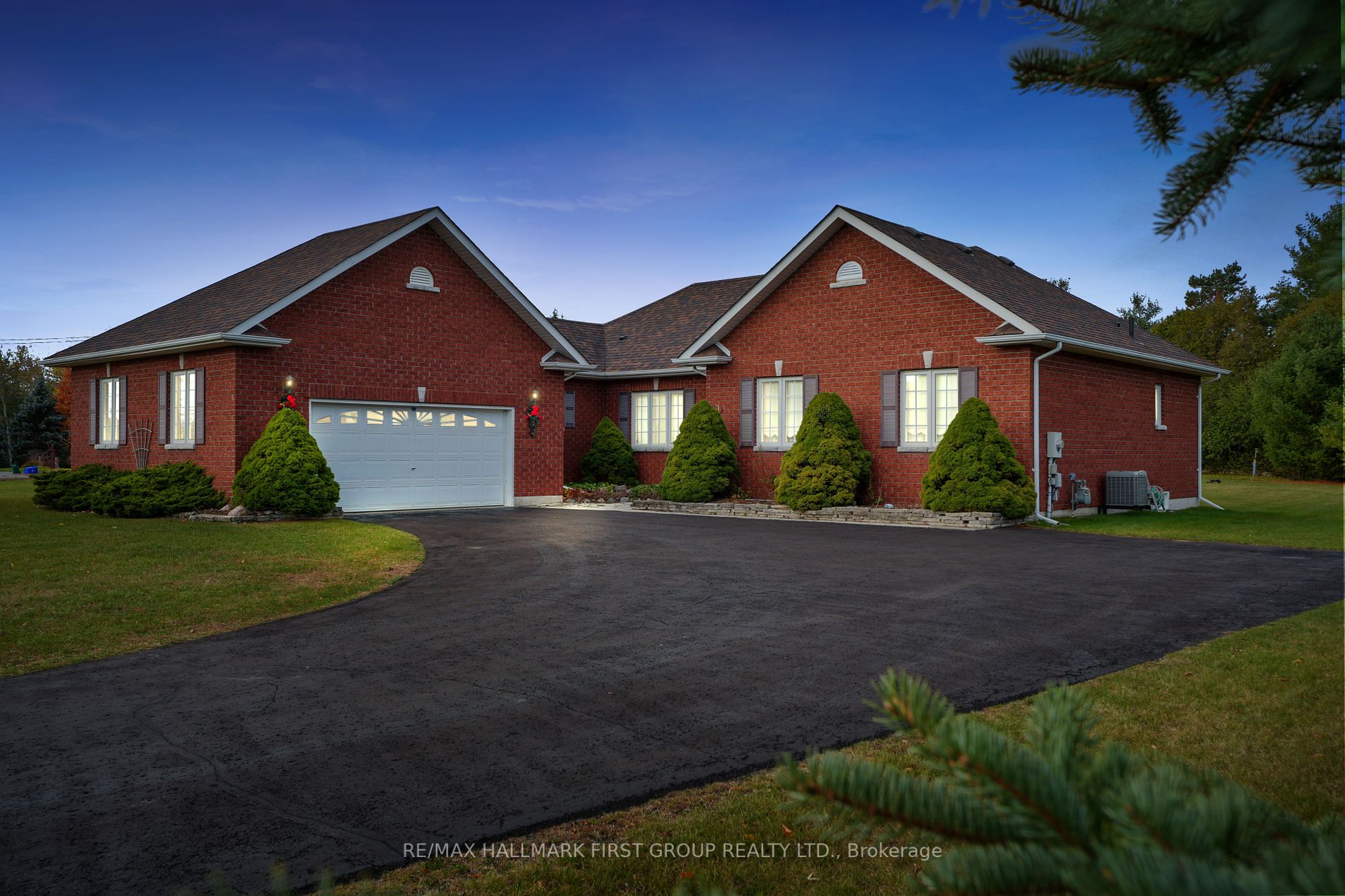 10 Ravine Dr