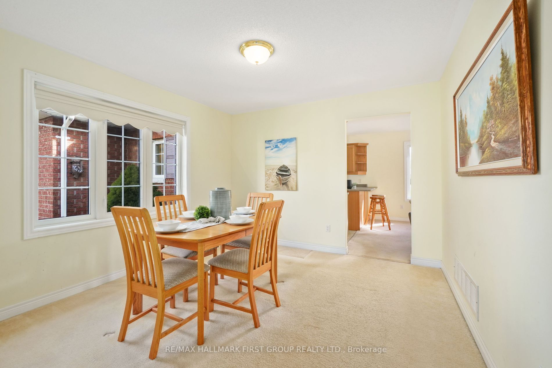 10 Ravine Dr