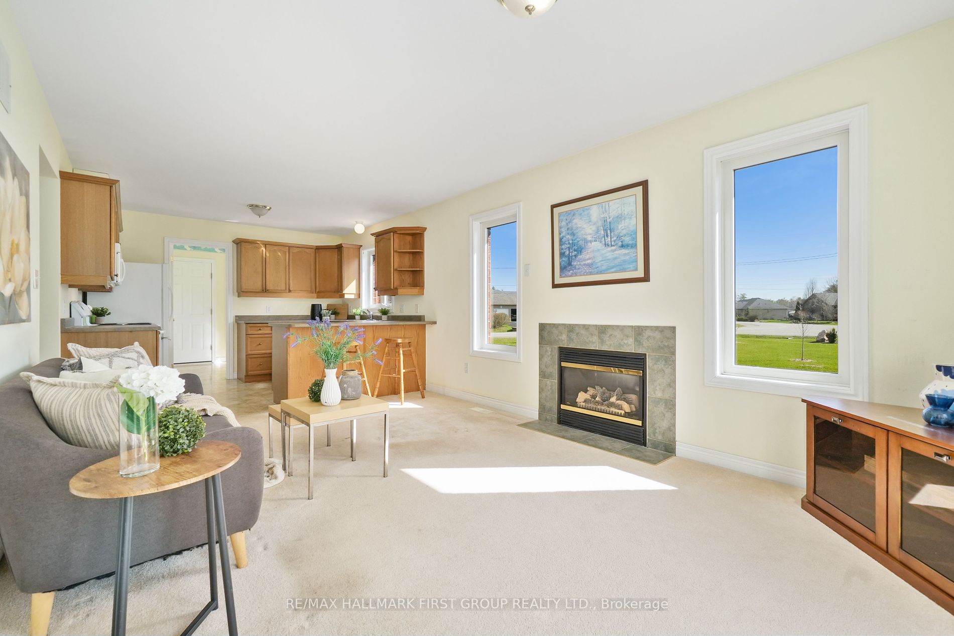 10 Ravine Dr