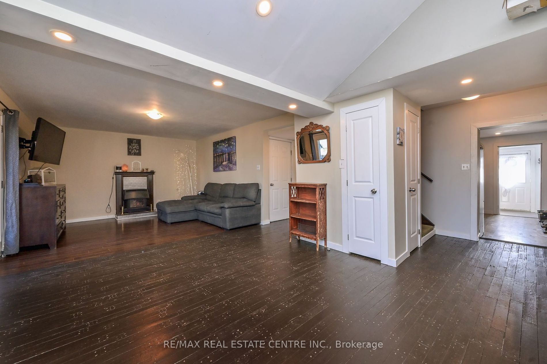 130 Third Avenue