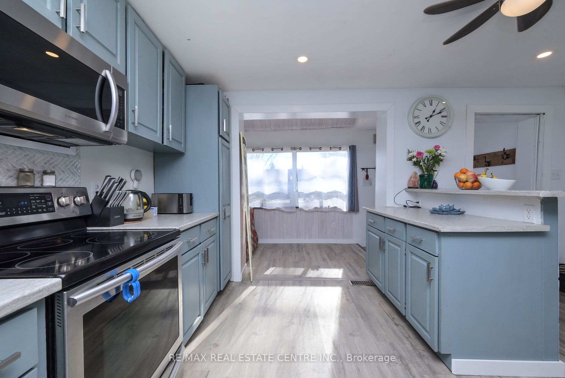 130 Third Avenue