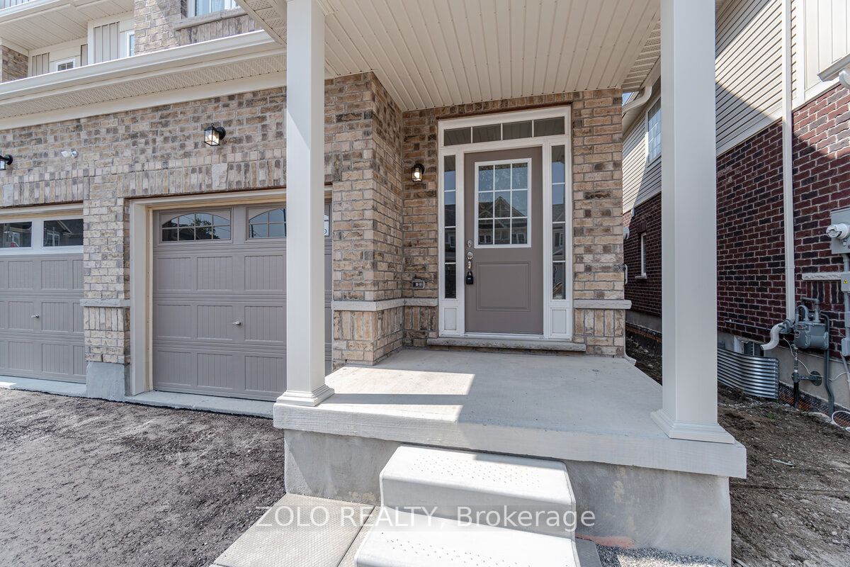 49 Elsegood Dr