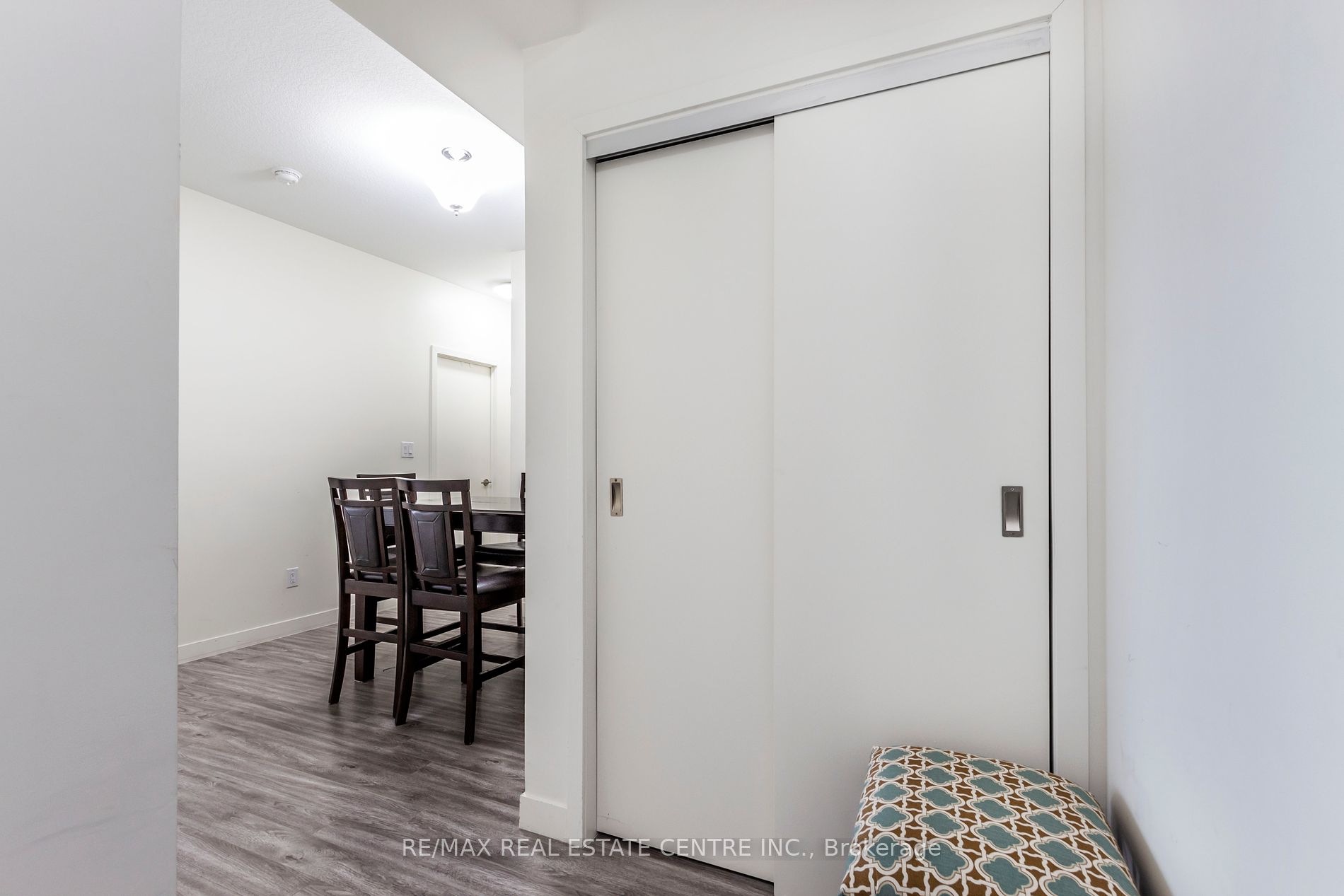 128 King Street N, #708