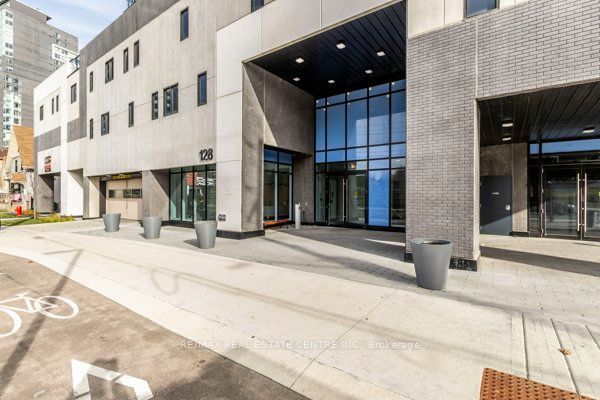 128 King Street N, #708