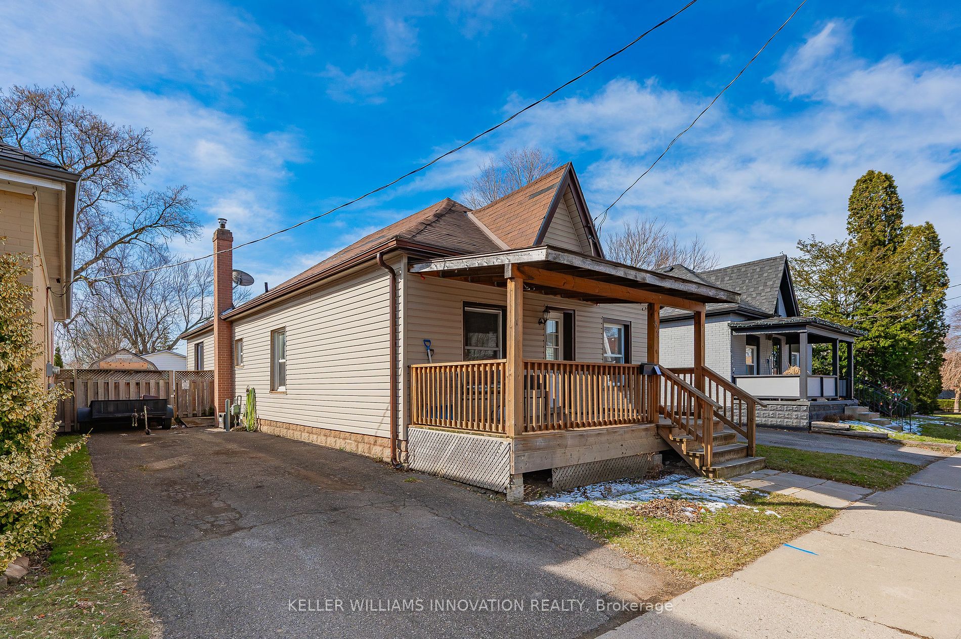 52 Aberdeen Avenue