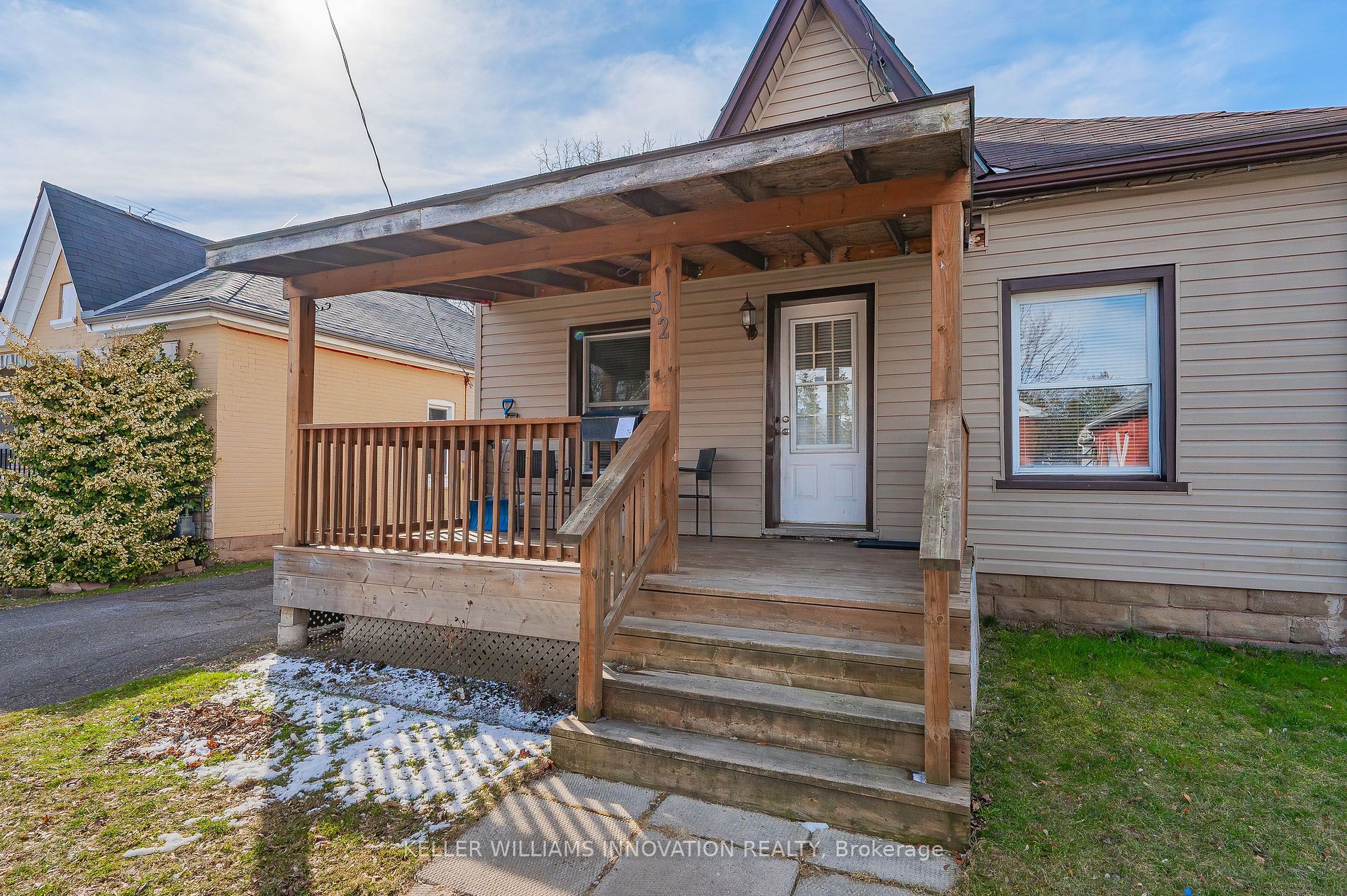 52 Aberdeen Avenue