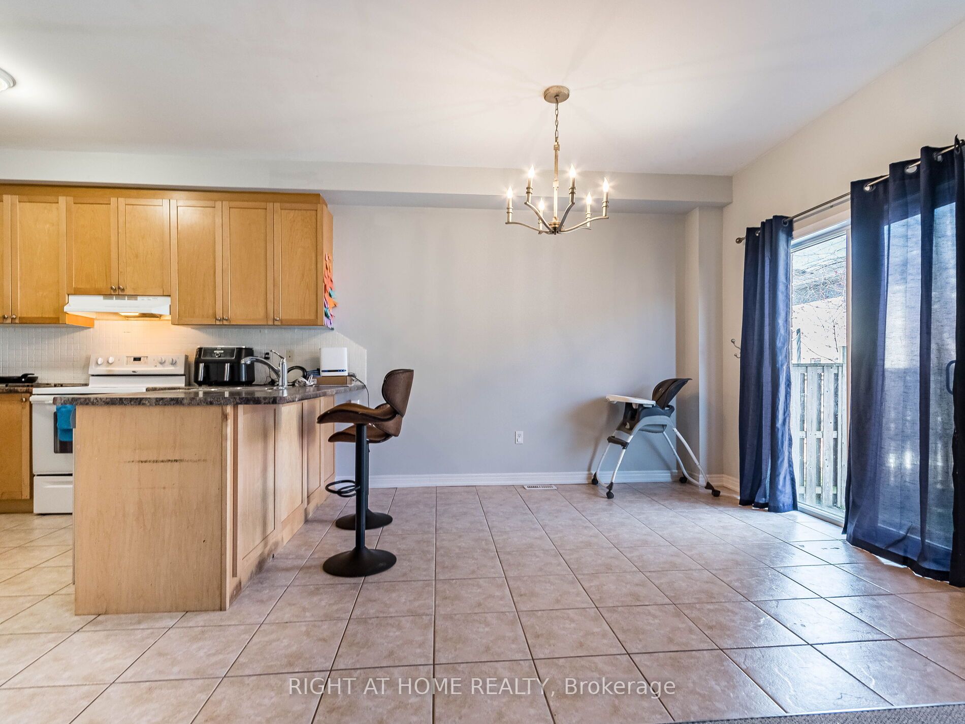 23 Glendarling Crescent