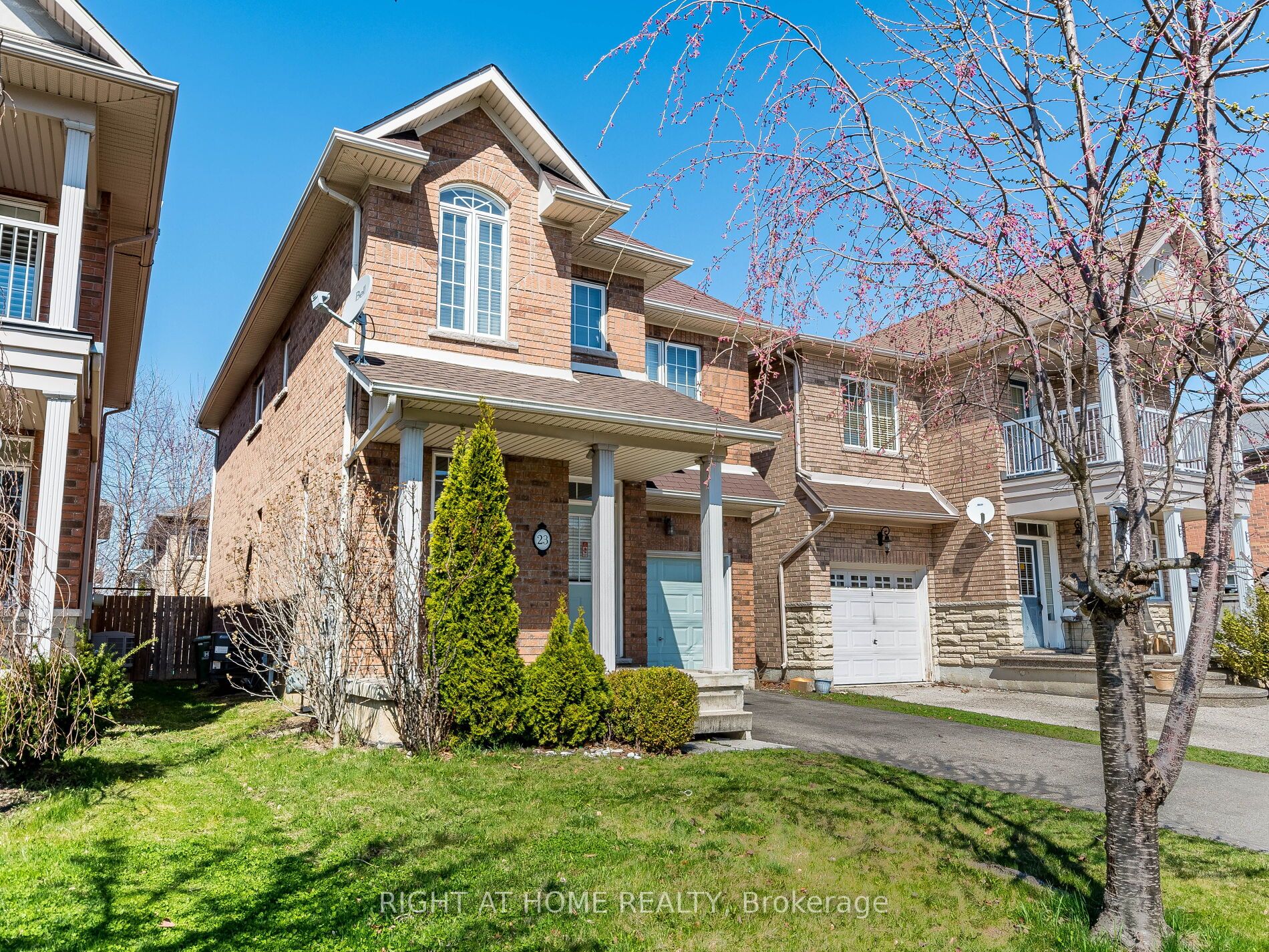 23 Glendarling Crescent