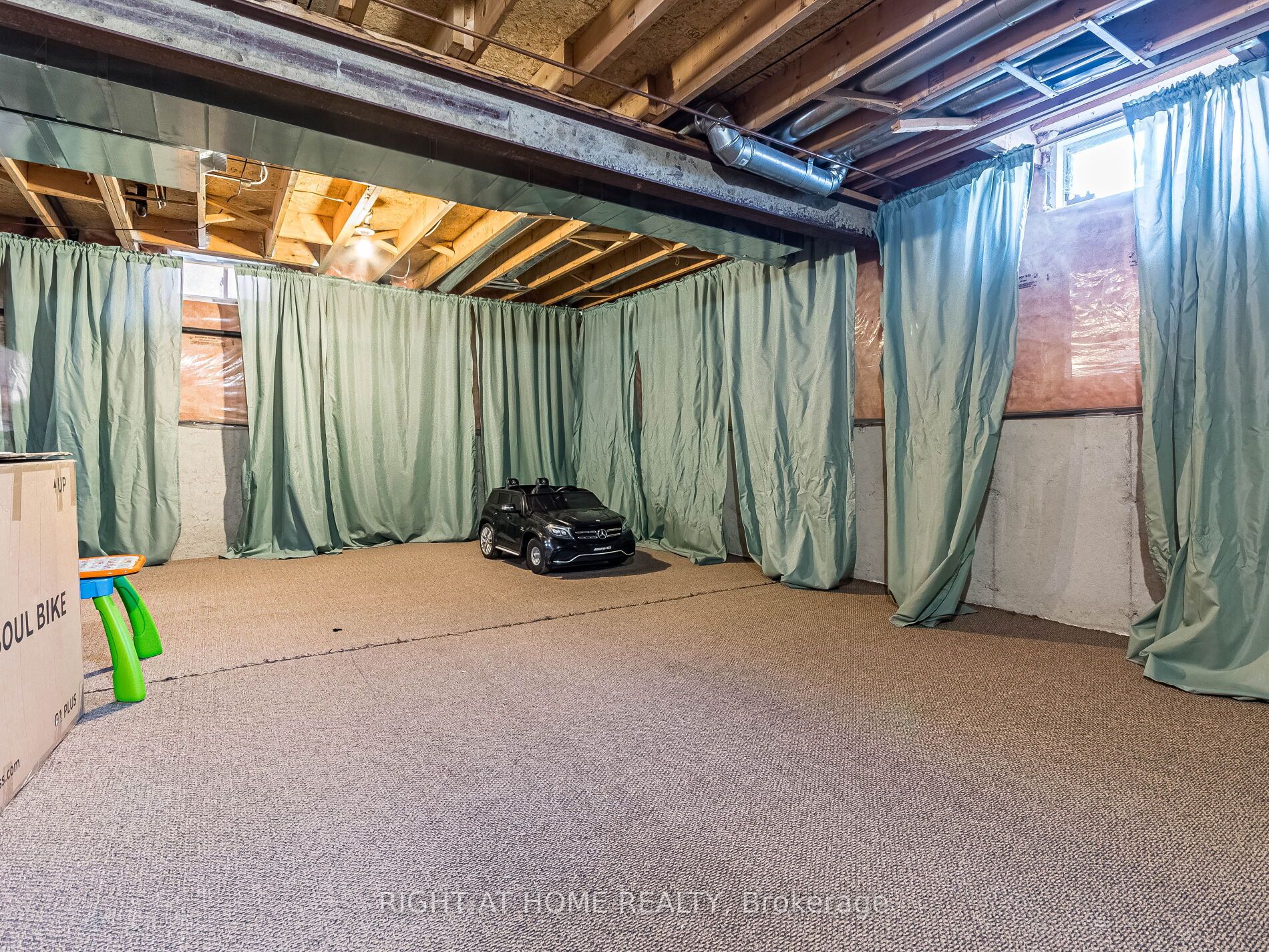 23 Glendarling Crescent
