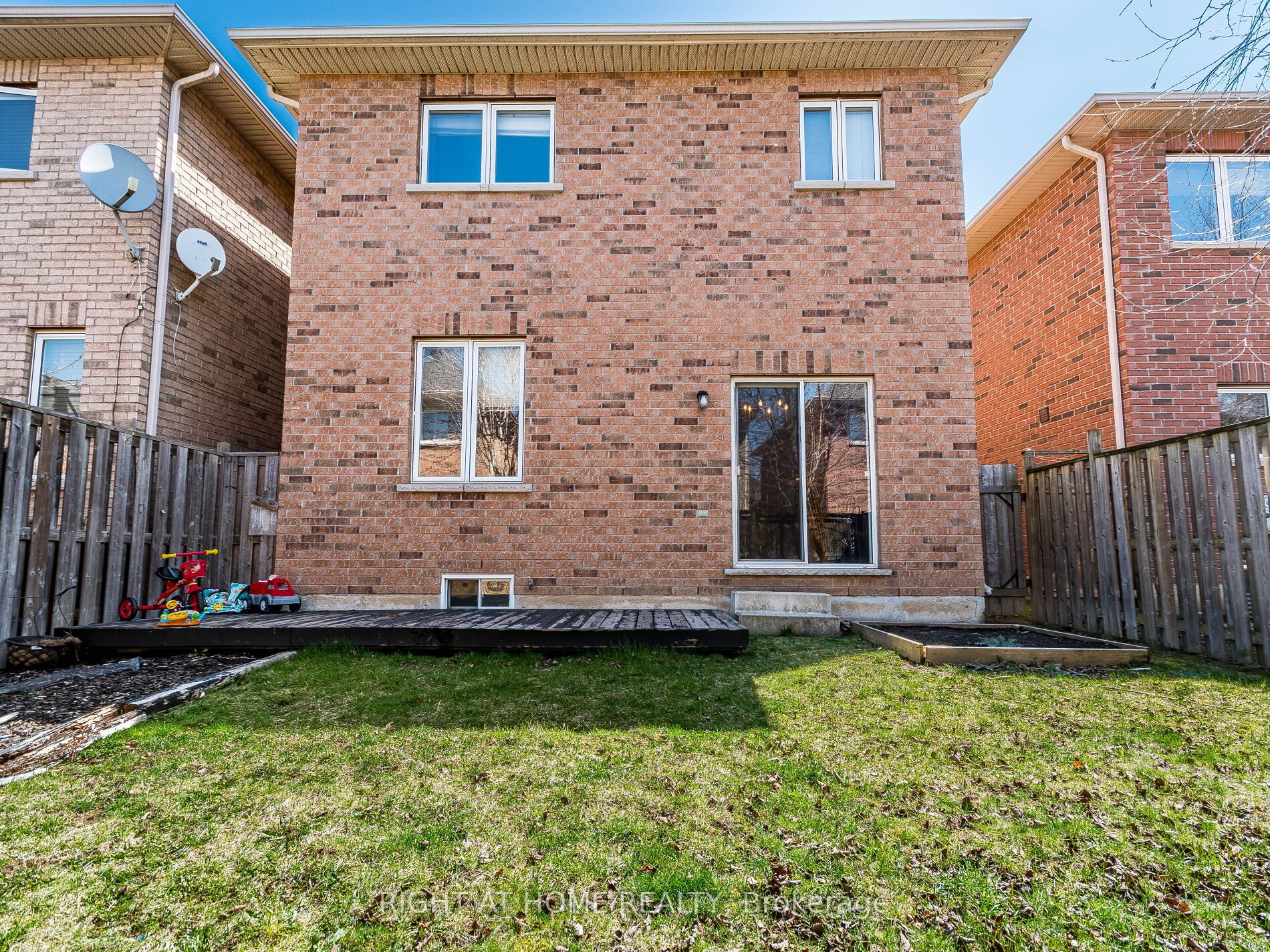 23 Glendarling Crescent