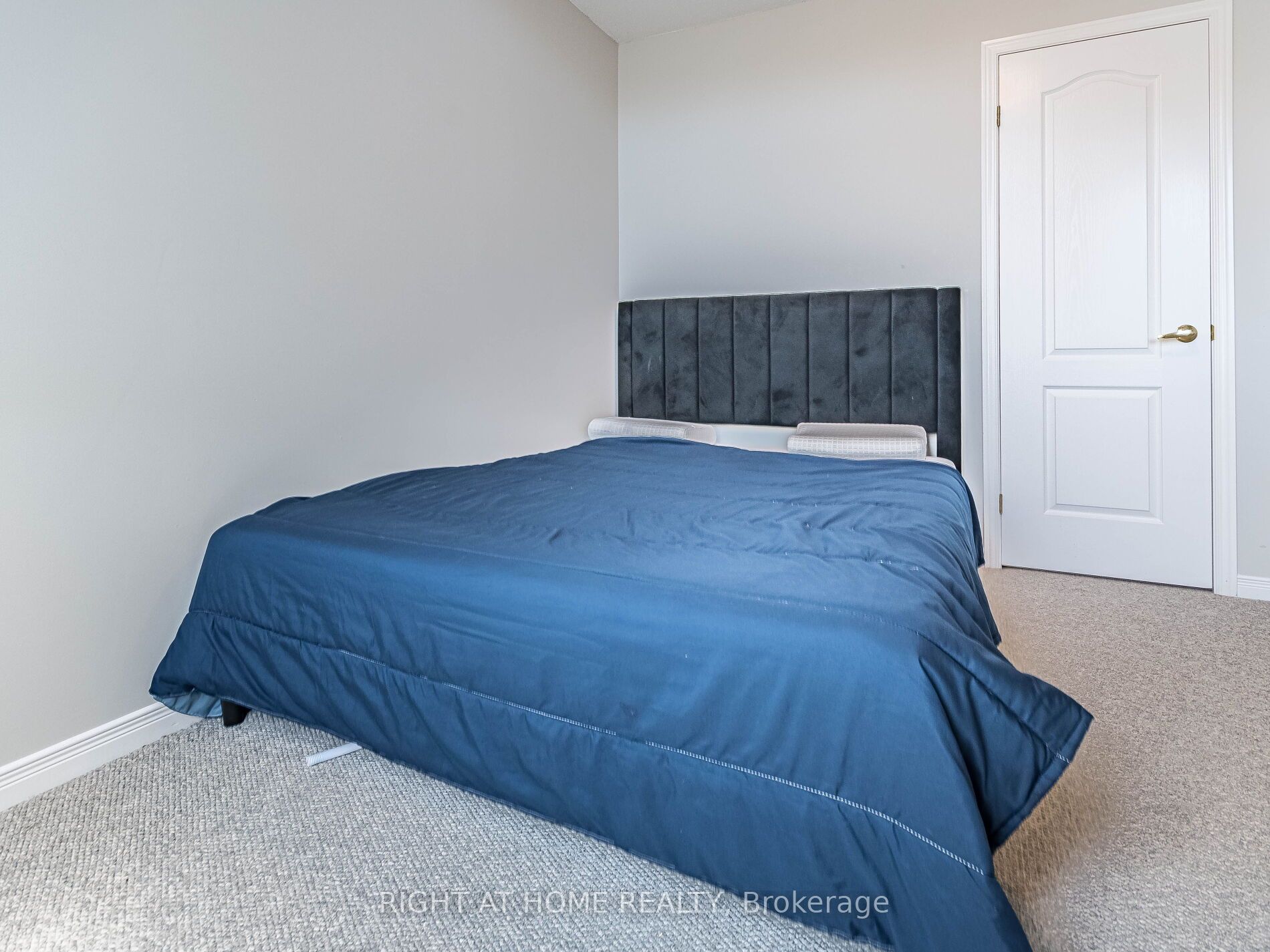 23 Glendarling Crescent