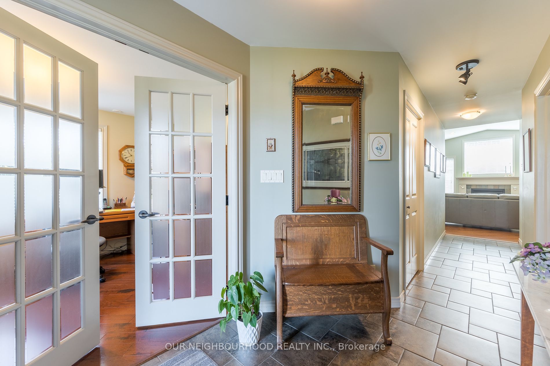 4 Hickory Court