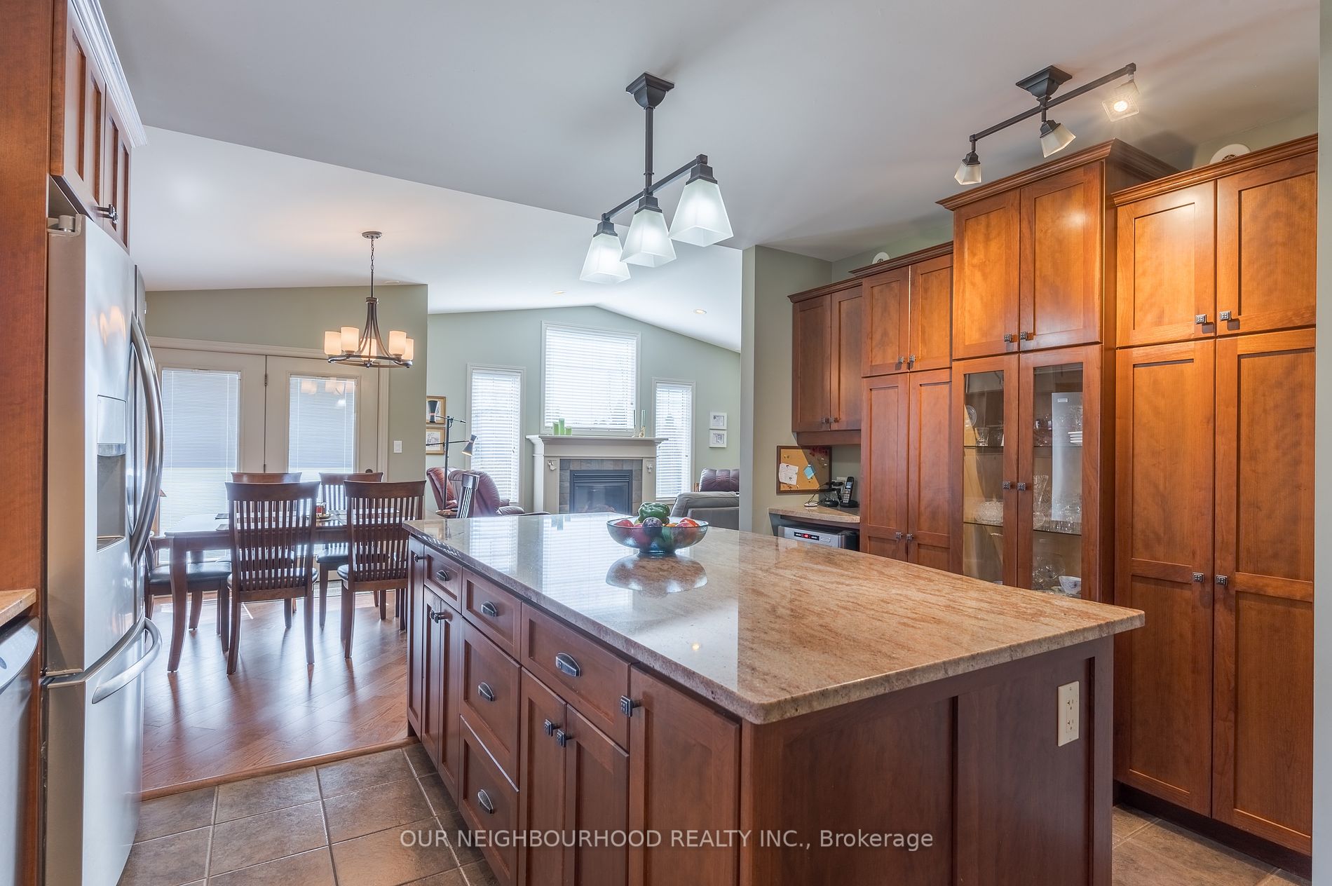 4 Hickory Court