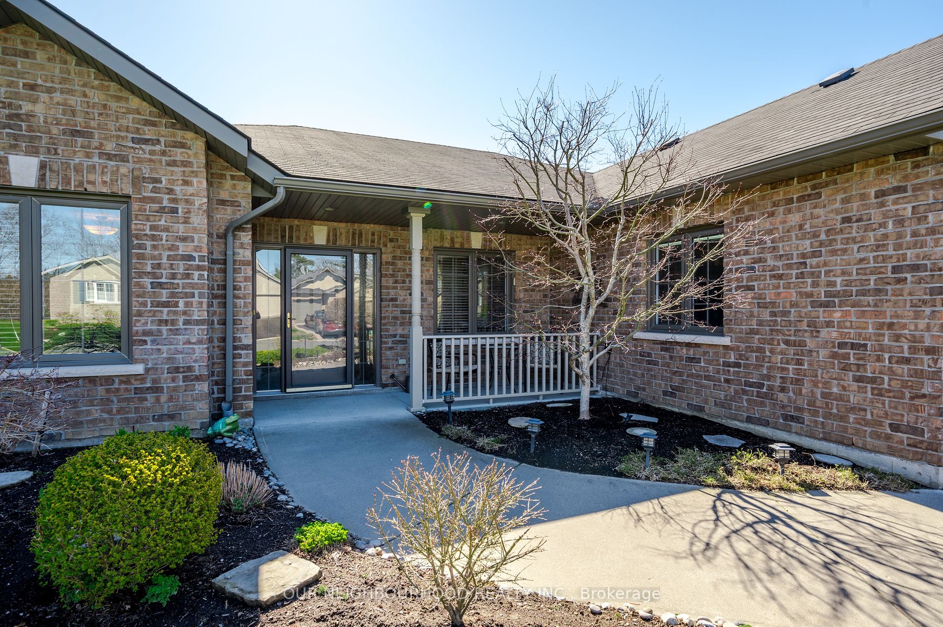 4 Hickory Court