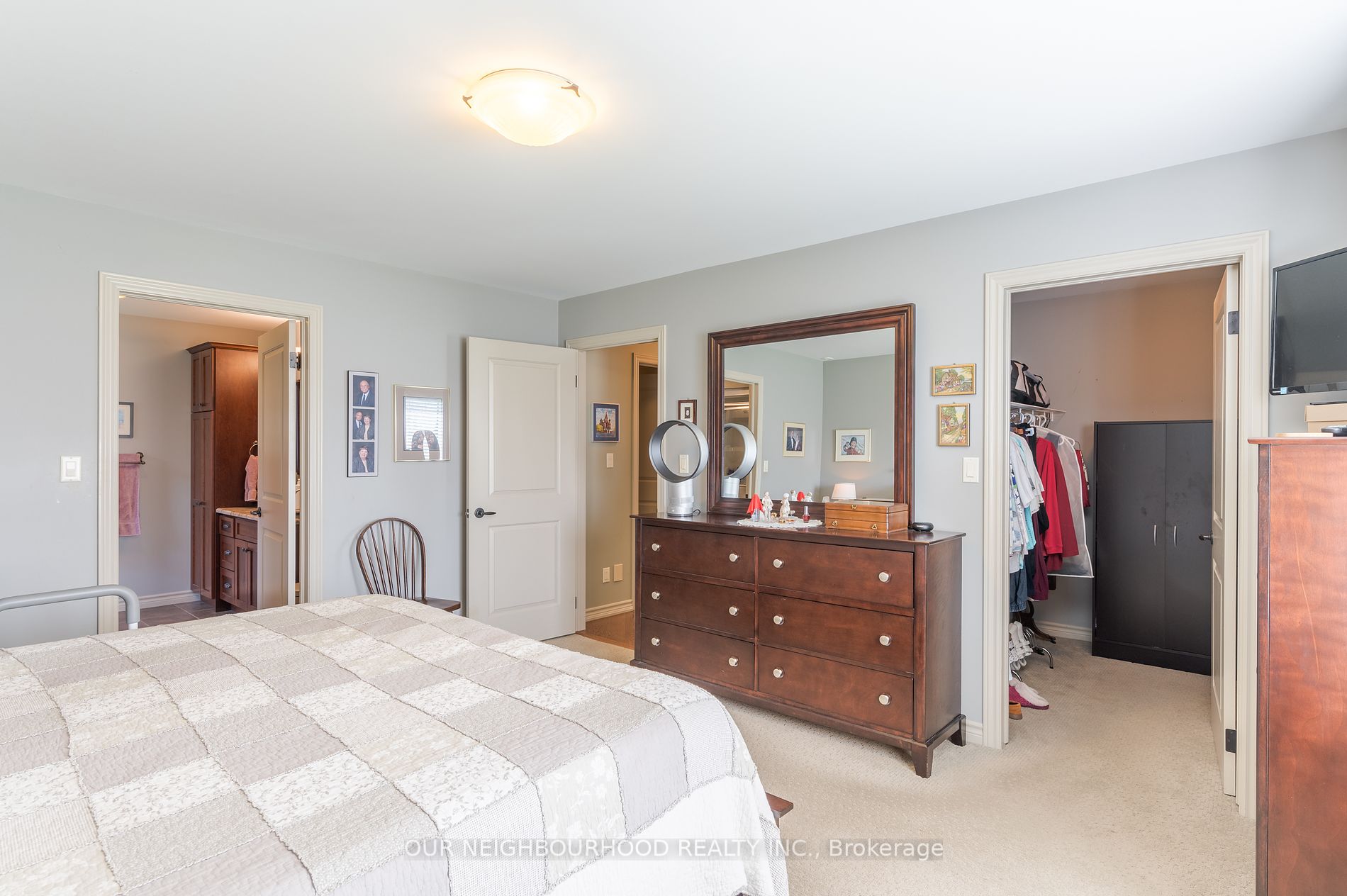 4 Hickory Court