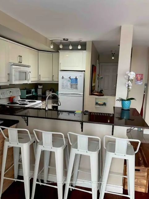 27 Turner Drive, #14