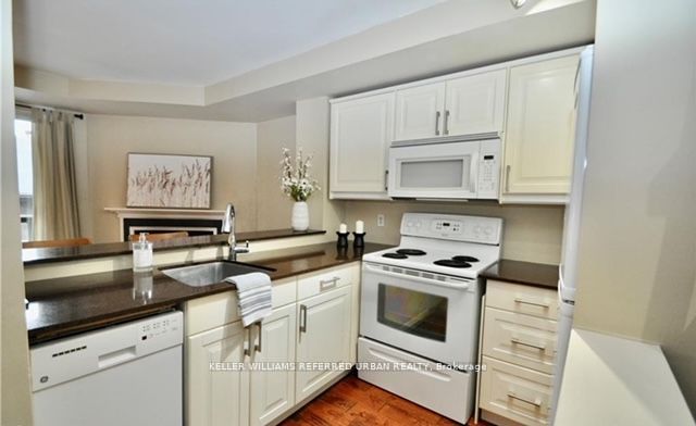 27 Turner Drive, #14
